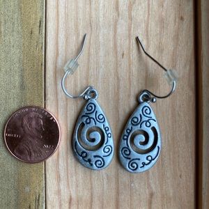 Lia Sophia earrings
